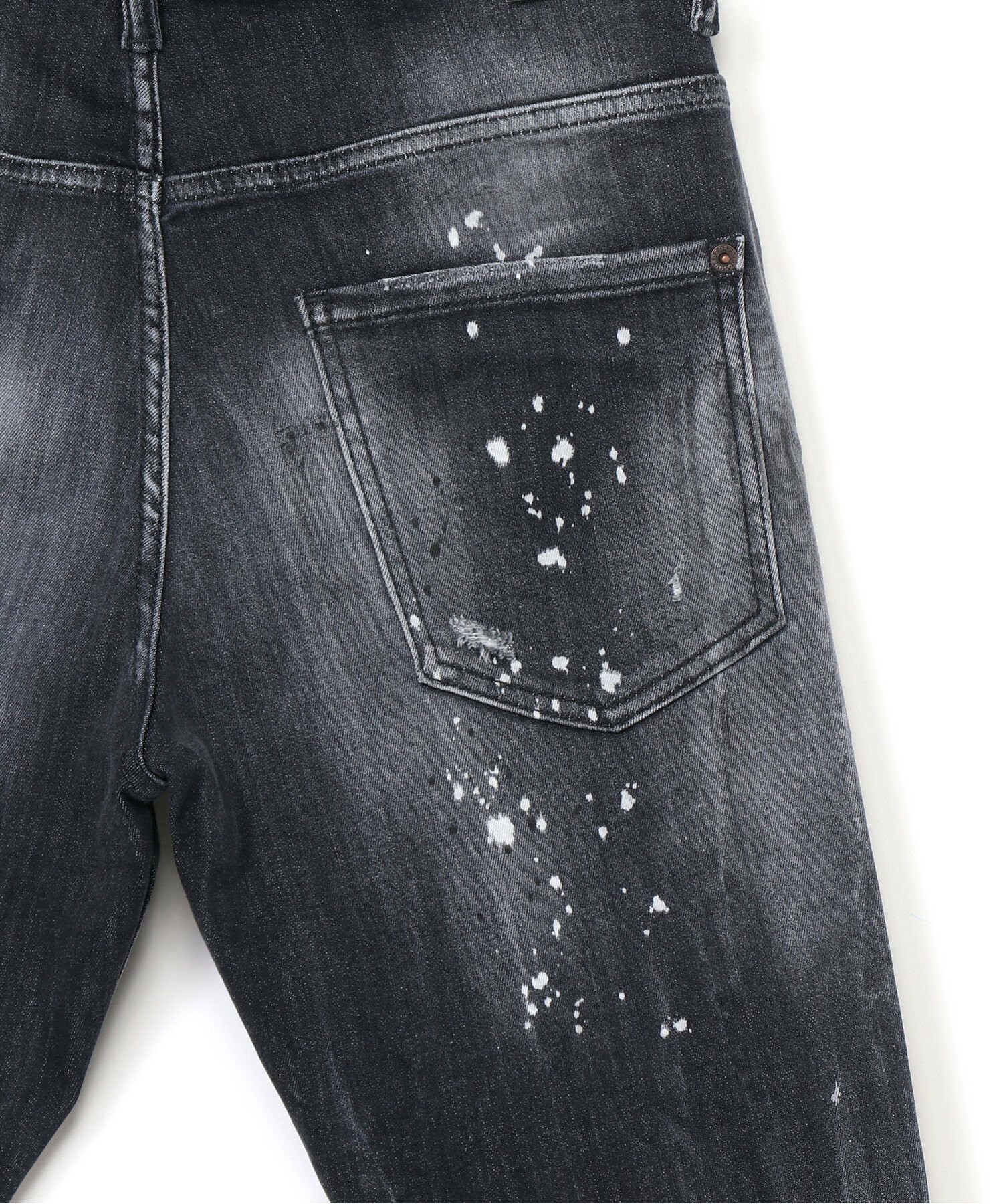 BLACK DIAMOND & STUDS WASH SKATER JEANS